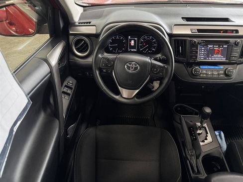Used 2017 Toyota RAV4 XLE w/ Plus Special Value Package AWD/4WD image 5