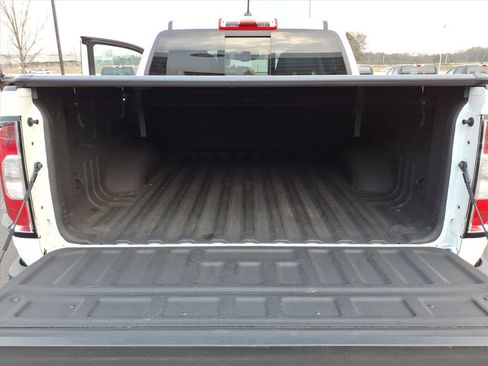 Used 2022 GMC Canyon Denali image 10