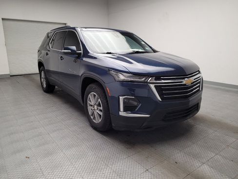 Used 2022 Chevrolet Traverse LT image 13