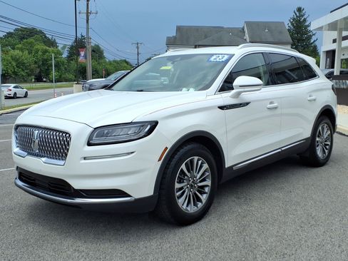 Certified 2023 Lincoln Nautilus AWD w/ Premium Package image 7