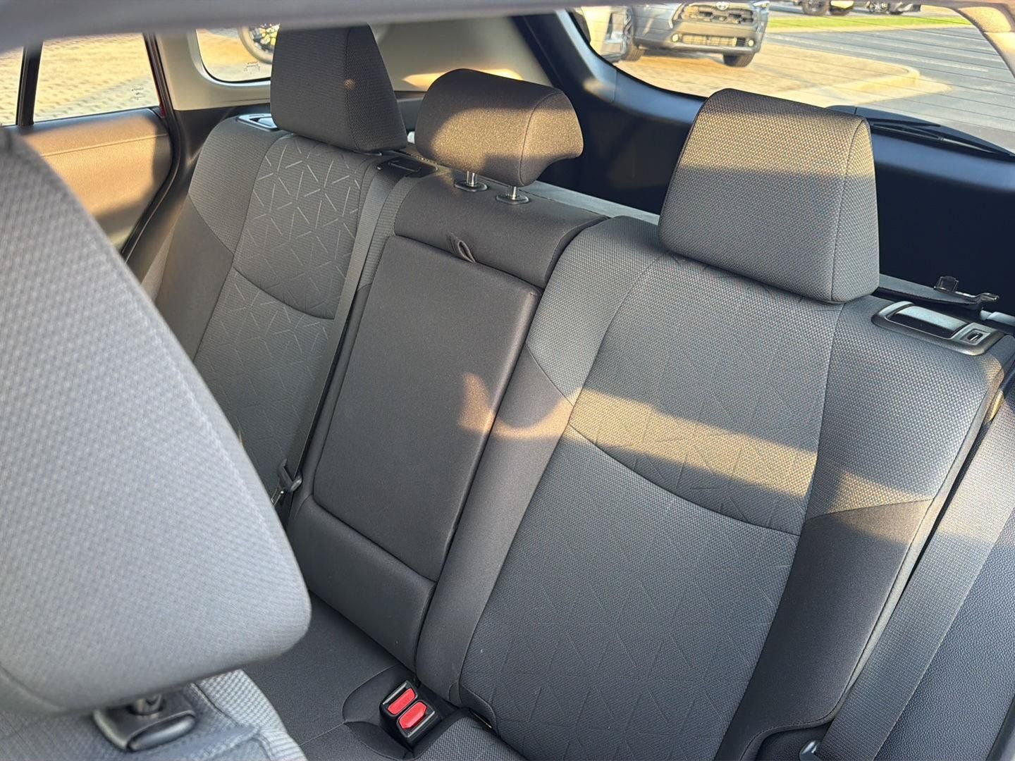 Certified 2025 Toyota RAV4 XLE w/ Convenience Package FWD image 30
