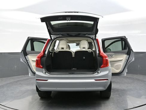 Used 2024 Volvo XC90 B6 Plus w/ Protection Package Premier AWD/4WD image 44