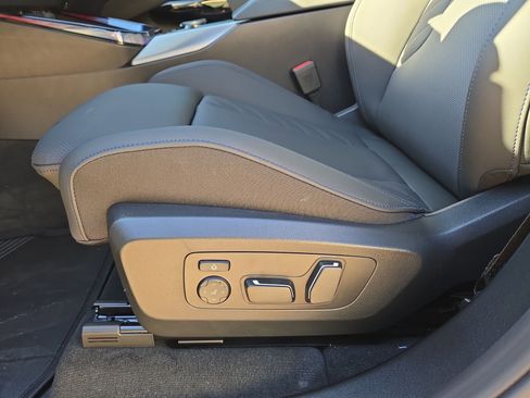 New 2026 BMW X3 xDrive30 image 17