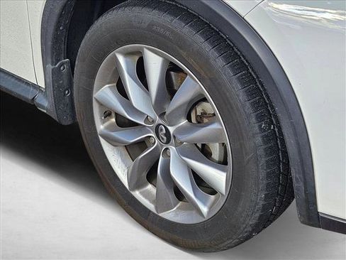 Used 2020 INFINITI QX50 Luxe w/ Navigation Package image 4