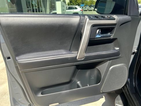 Certified 2024 Toyota 4Runner SR5 Premium AWD/4WD image 11