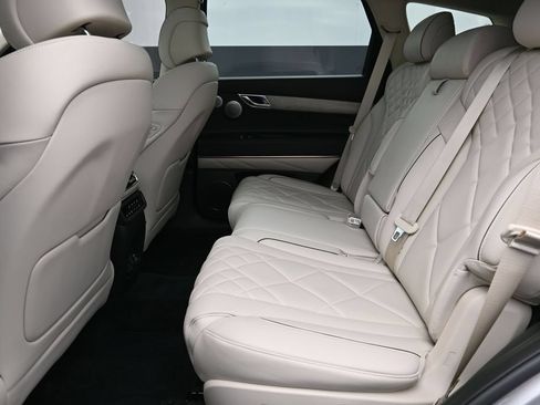 Used 2025 Genesis GV80 3.5T Prestige AWD/4WD image 10