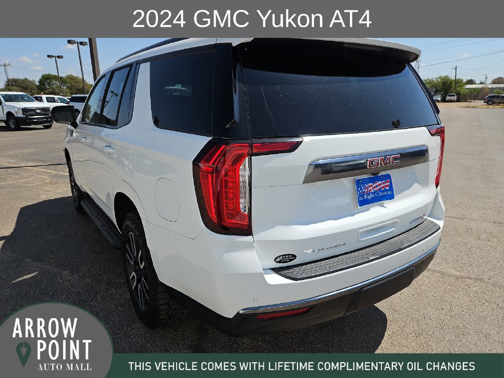 Used 2024 GMC Yukon AT4 AWD/4WD image 9