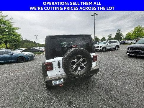 Used 2018 Jeep Wrangler Unlimited Rubicon AWD/4WD image 12
