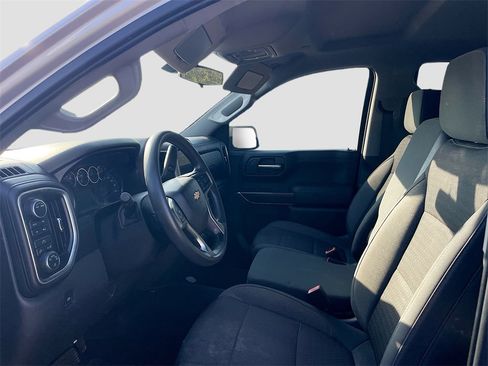 Used 2020 Chevrolet Silverado 1500 LT image 8