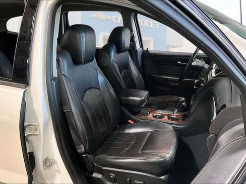 Used 2014 Chevrolet Traverse LTZ image 26