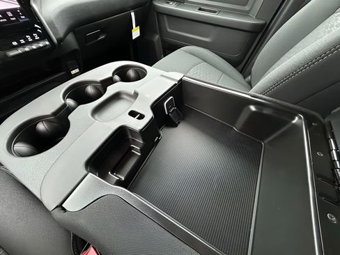 New 2025 RAM 2500 Tradesman image 25