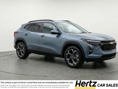 Used 2025 Chevrolet Trax LT