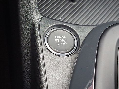 New 2025 Kia K4 EX image 15