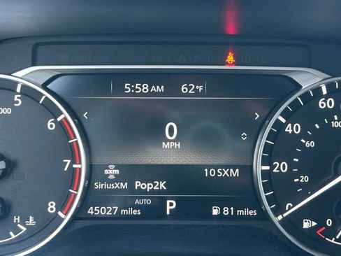 Used 2023 Nissan Rogue SV AWD/4WD image 40