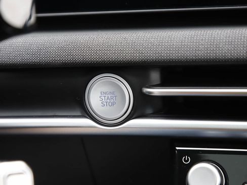 New 2026 Hyundai Tucson Limited image 21