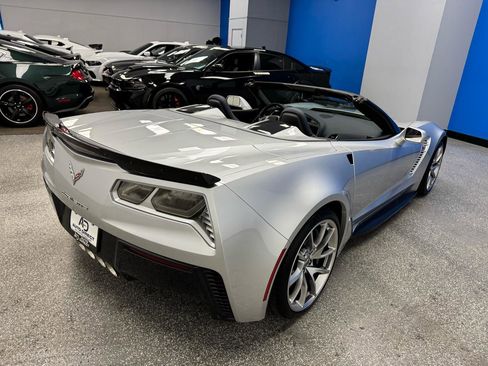 Used 2017 Chevrolet Corvette Z06 image 10