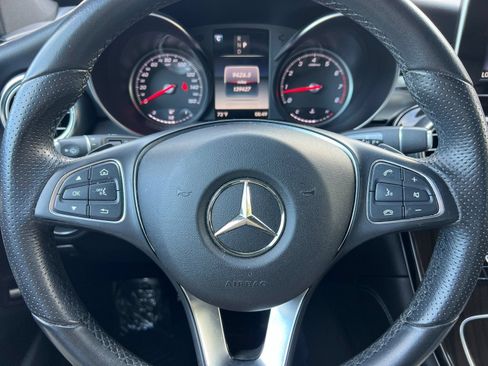 Used 2018 Mercedes-Benz GLC 300 image 22