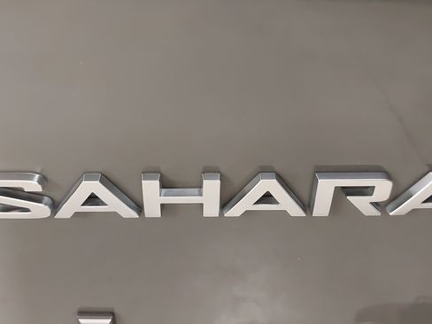 Used 2021 Jeep Wrangler Unlimited Sahara w/ Cold Weather Group image 32