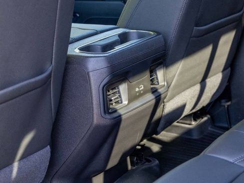 Used 2024 Chevrolet Silverado 1500 LT Trail Boss w/ LT Trail Boss Premium Package image 29