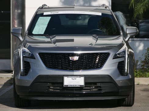 Used 2023 Cadillac XT4 Sport w/ Cold Weather Package FWD image 9