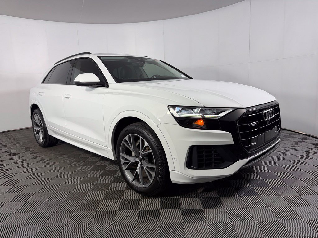 Used 2022 Audi Q8 Premium AWD/4WD image 5