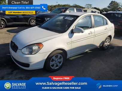 Used 2009 Hyundai Accent GLS w/ Premium Pkg 6
