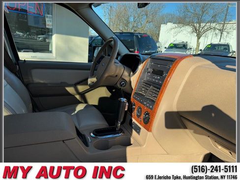 Used 2010 Ford Explorer Eddie Bauer image 25
