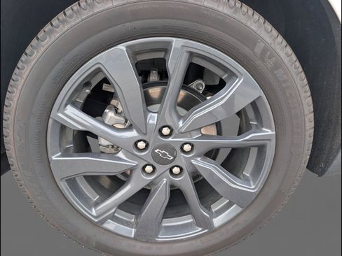 Used 2024 Chevrolet Equinox RS w/ RS Leather Package AWD/4WD image 25