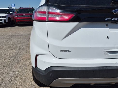 Used 2022 Ford Edge SEL image 8