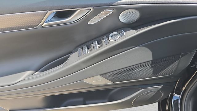 Used 2025 Genesis G80 2.5T Sport Prestige AWD/4WD image 17