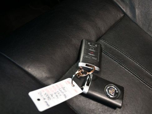 Used 2011 Cadillac SRX Premium image 68