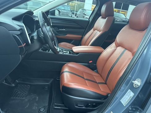 Used 2023 MAZDA CX-50 Meridian Edition w/ Cargo Package image 11