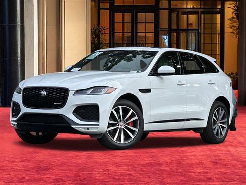 Used 2023 Jaguar F-PACE R-Dynamic S image 2