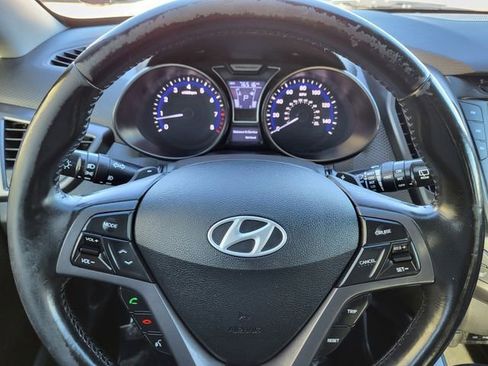 Used 2013 Hyundai Veloster Turbo image 19