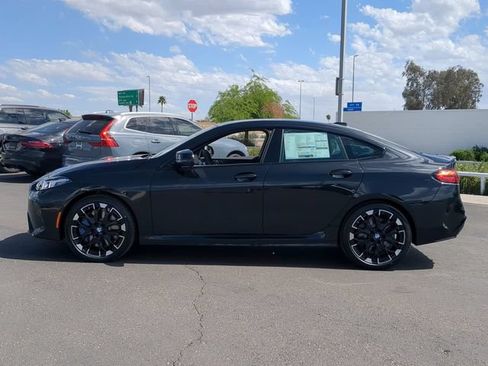 Used 2025 BMW M235i xDrive AWD/4WD image 9
