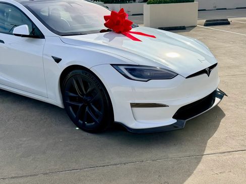 Used 2022 Tesla Model S Standard Range AWD/4WD image 32