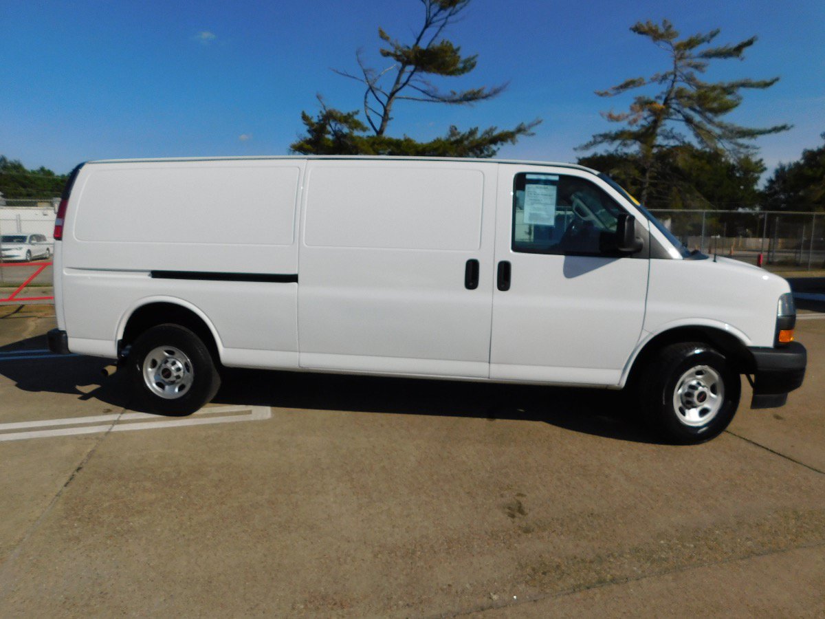 Used 2023 GMC Savana 2500 Extended w/ Driver Convenience Package RWD image 2