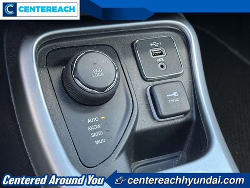 Used 2021 Jeep Compass Latitude AWD/4WD image 28