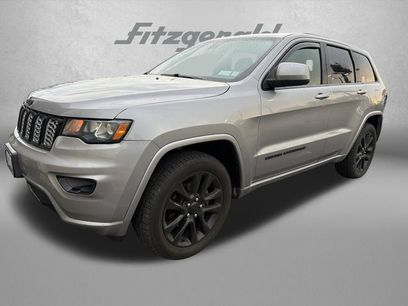 Used 2018 Jeep Grand Cherokee Altitude