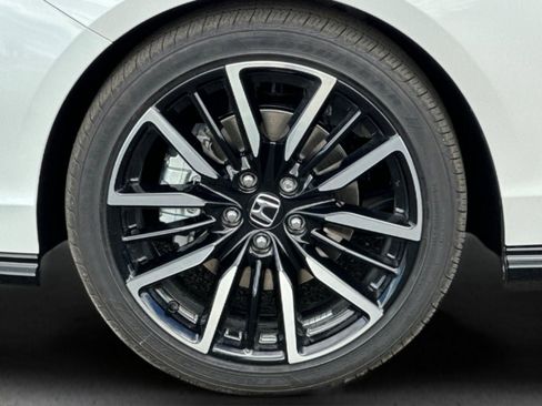 New 2026 Honda Accord Touring image 30