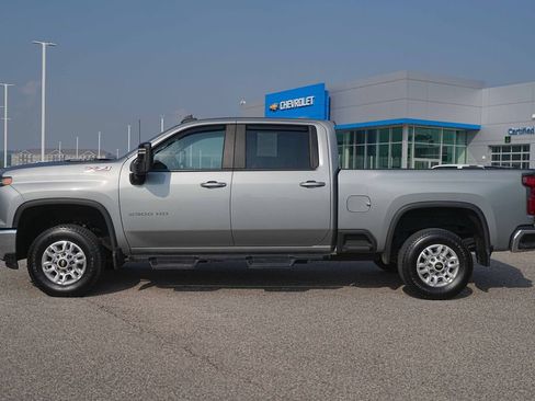 Used 2024 Chevrolet Silverado 2500 LT w/ Safety Package AWD/4WD image 10