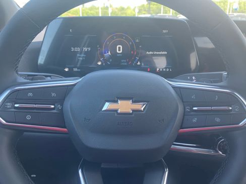 New 2026 Chevrolet Equinox LT w/ Safety and Technology Package FWD image 15