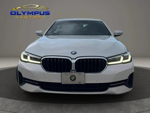 Used 2022 BMW 530i RWD image 3