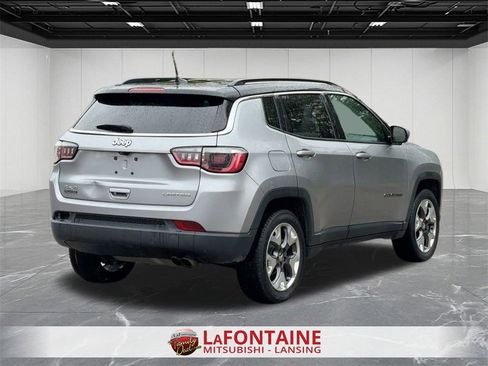 Used 2019 Jeep Compass Limited image 5