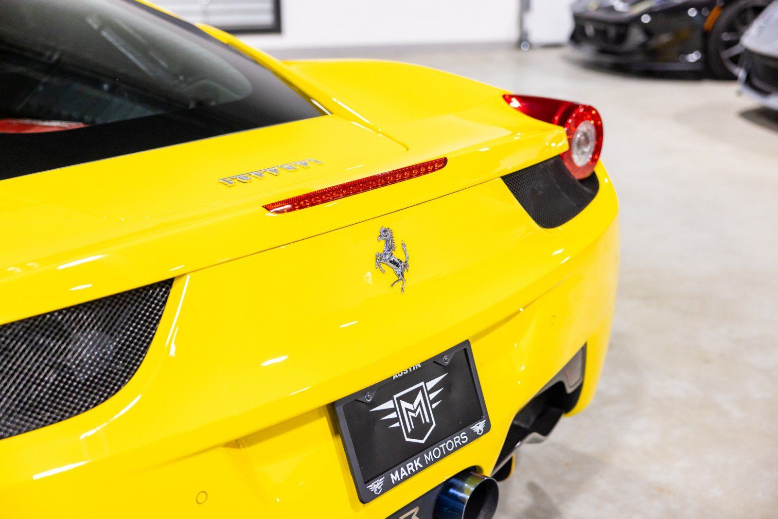 Used 2011 Ferrari 458 Italia Coupe RWD image 15