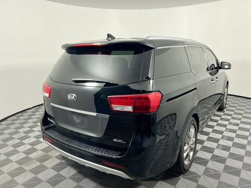 Used 2018 Kia Sedona SX Limited w/ SX Limited Prestige Package FWD image 3