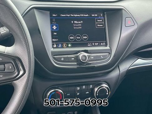 Used 2023 Chevrolet TrailBlazer LT FWD image 21