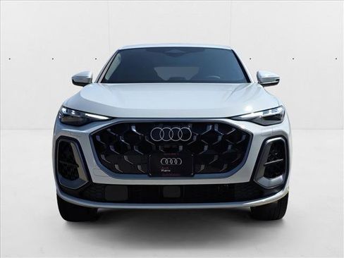 New 2025 Audi Q5 Premium Plus image 2