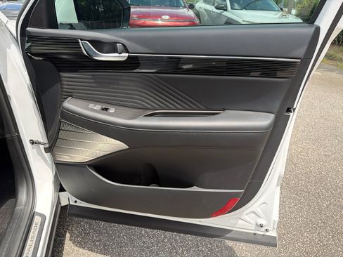 Certified 2025 Hyundai Palisade Calligraphy AWD/4WD image 14