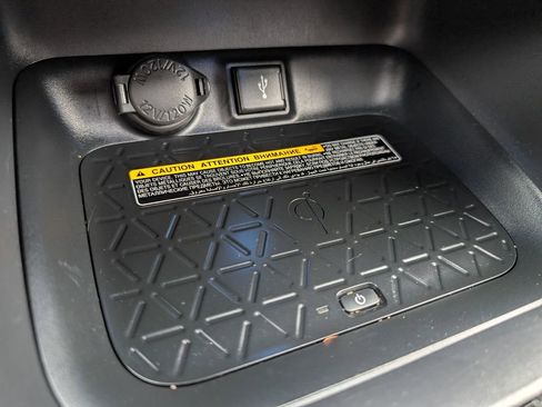 Used 2021 Toyota RAV4 XSE image 23